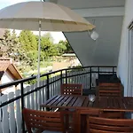 Tuniberglounge - Moderne, Helle Und Großzügige Apartment