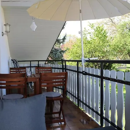 Tuniberglounge - Moderne, Helle Und Grosszugige *